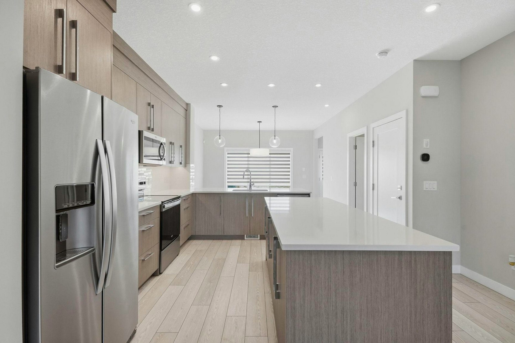 M-63 Raven Point Southeast, Calgary, AB, T3M 2K1