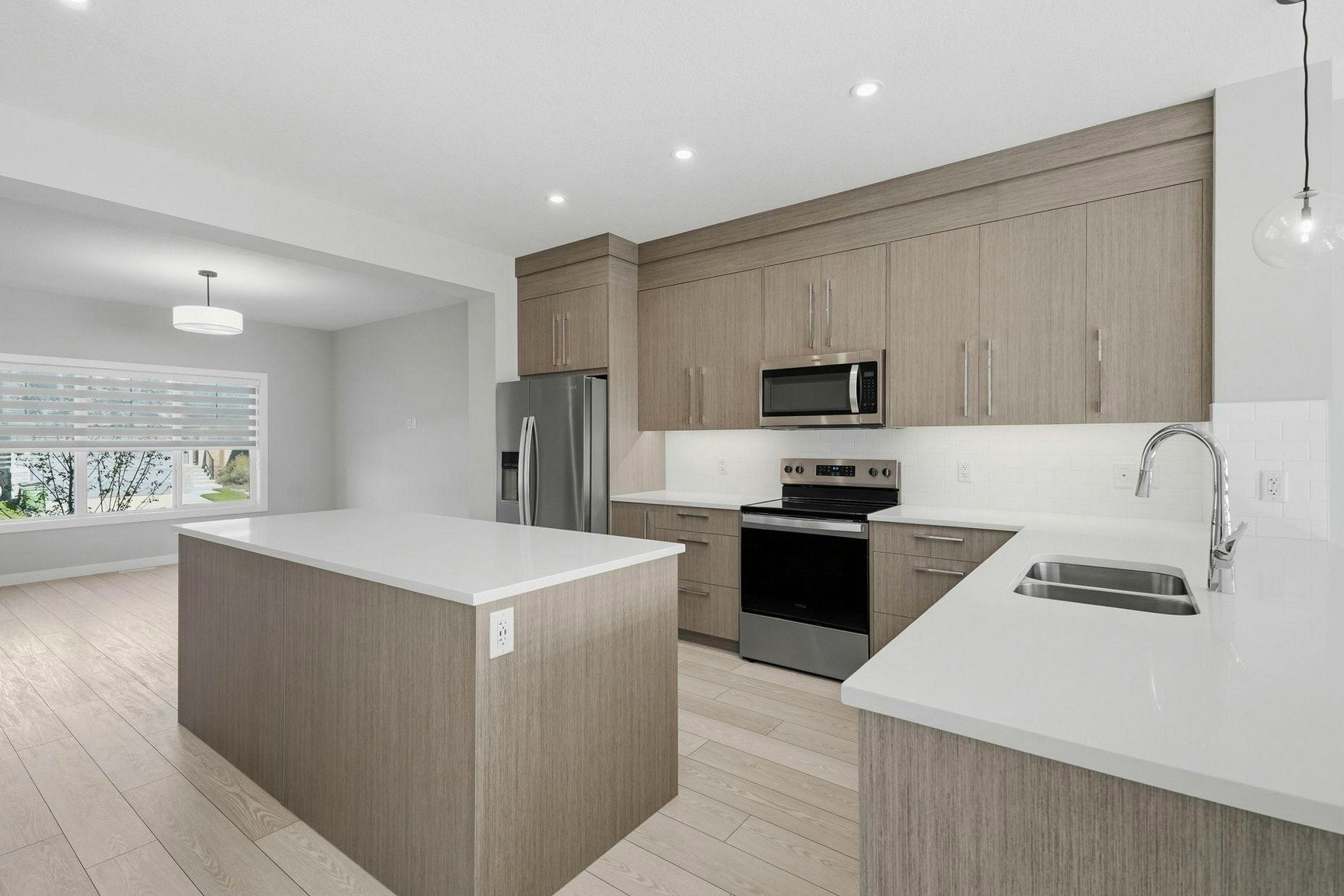 M-63 Raven Point Southeast, Calgary, AB, T3M 2K1 - 8