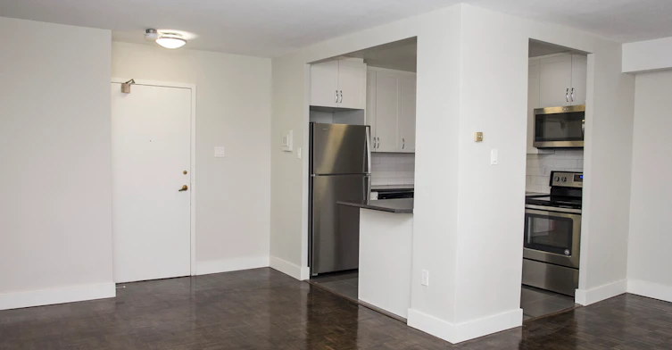 0901-H-2250 Homelands Drive, Mississauga, ON, L5K 1K1 - 4