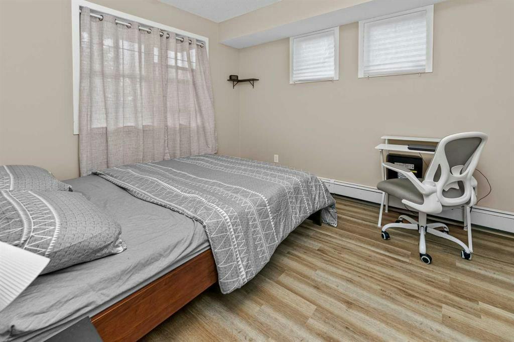 2000 Applevillage Court Southeast, Calgary, AB, T2A 7Z4 - 9