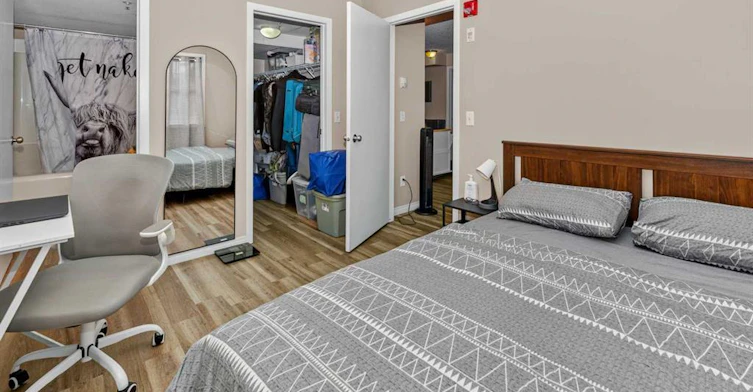 2000 Applevillage Court Southeast, Calgary, AB, T2A 7Z4 - 10