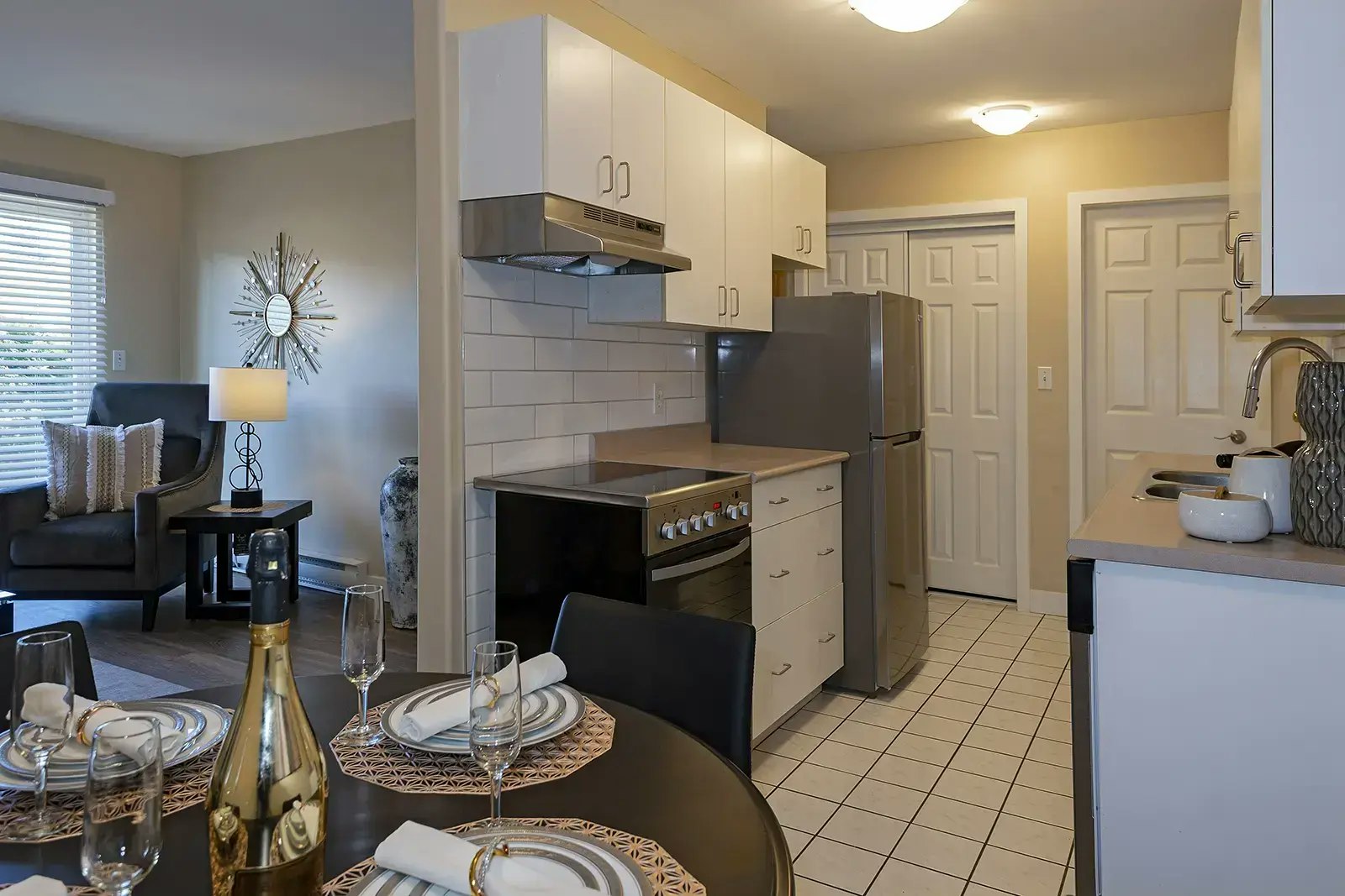 Various-885 Westminster Avenue, Kamloops, BC, V2B 8P8 - 17