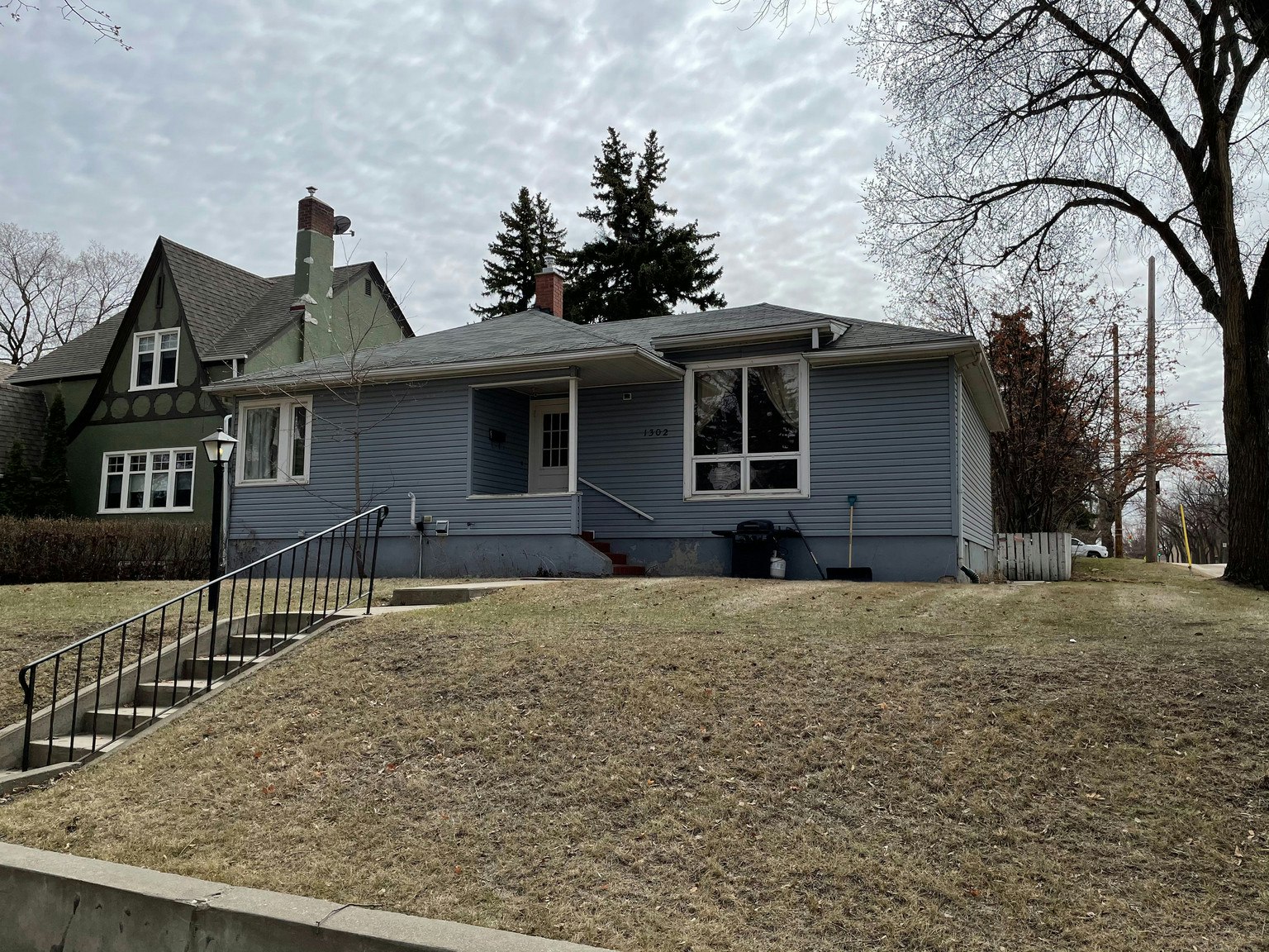 B-1302 Elliott Street, Saskatoon, SK, S7N 0V8