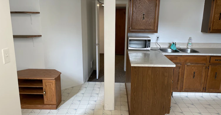 B-1302 Elliott Street, Saskatoon, SK, S7N 0V8 - 8