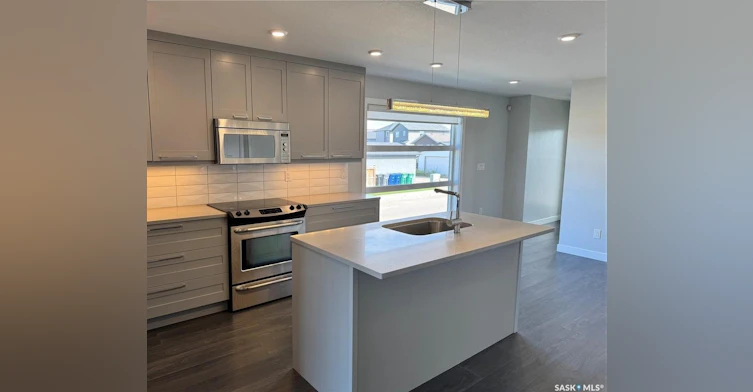 A-587 Kloppenburg Crescent, Saskatoon, SK, S7S 1N1 - 19
