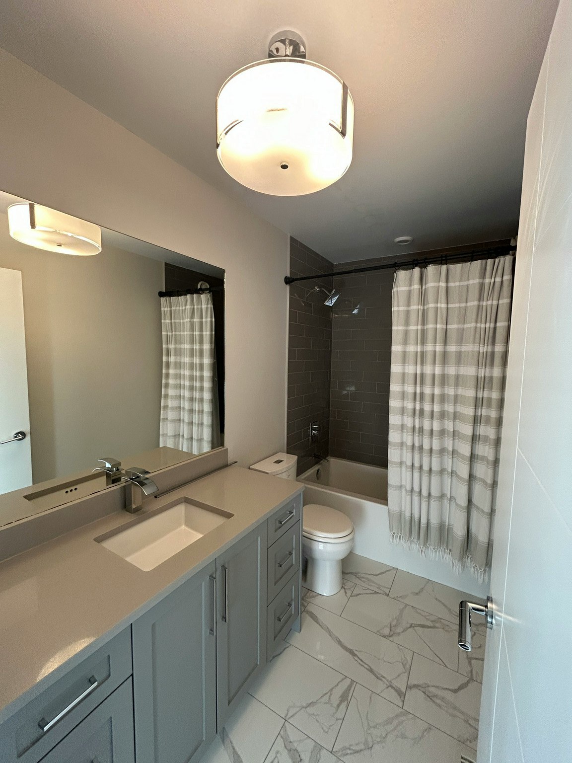 A-587 Kloppenburg Crescent, Saskatoon, SK, S7S 1N1 - 14