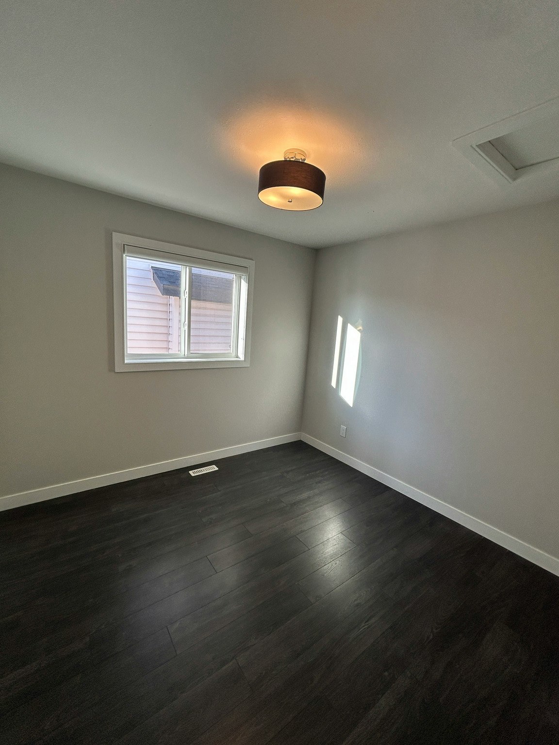 A-587 Kloppenburg Crescent, Saskatoon, SK, S7S 1N1 - 12