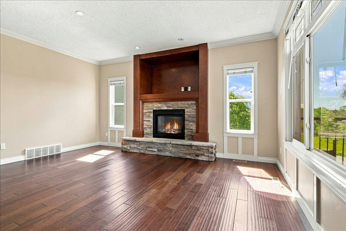 9335 Lakeshore Court, Grande Prairie, AB, T8X 1S4 - 5
