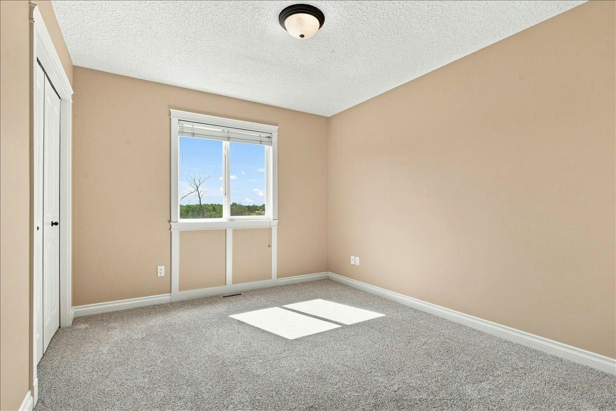 9335 Lakeshore Court, Grande Prairie, AB, T8X 1S4 - 27