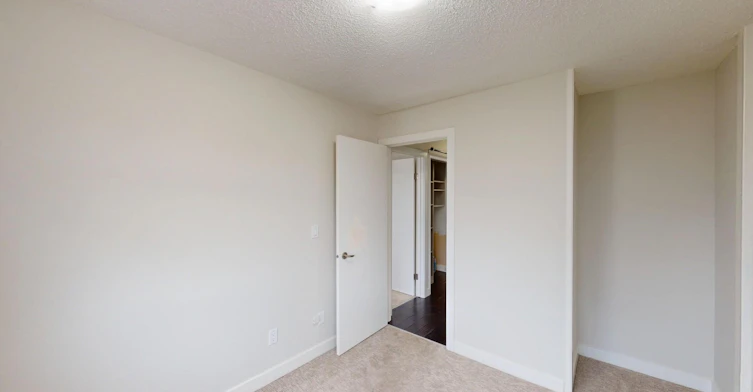 4455 Greenview Drive Ne, Calgary, AB, T2E 6M1 - 11