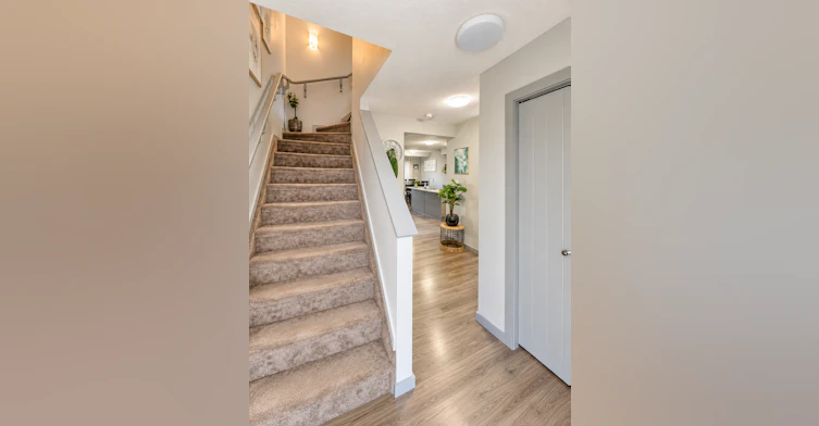 4425 6a Street Northwest, Edmonton, AB, T6T 2K5 - 3