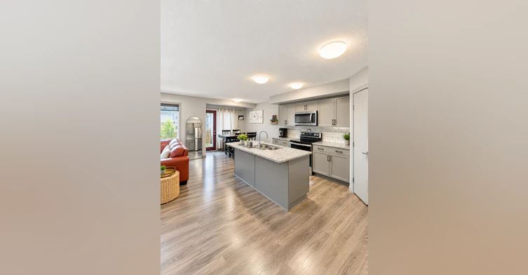 4425 6a Street Northwest, Edmonton, AB, T6T 2K5 - 6