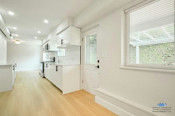 3089 Starlight Way, Coquitlam, BC, V3C 3P9 - 6