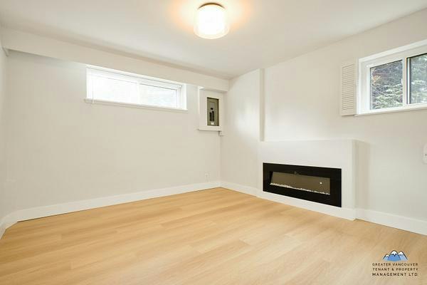 3089 Starlight Way, Coquitlam, BC, V3C 3P9 - 9