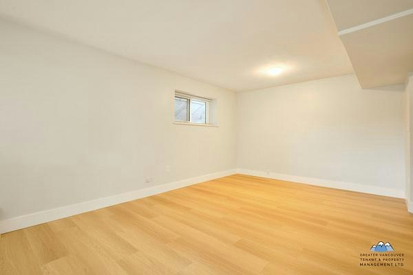 3089 Starlight Way, Coquitlam, BC, V3C 3P9 - 13