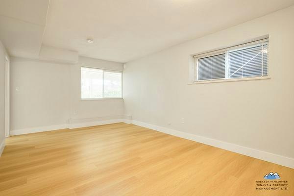 3089 Starlight Way, Coquitlam, BC, V3C 3P9 - 16