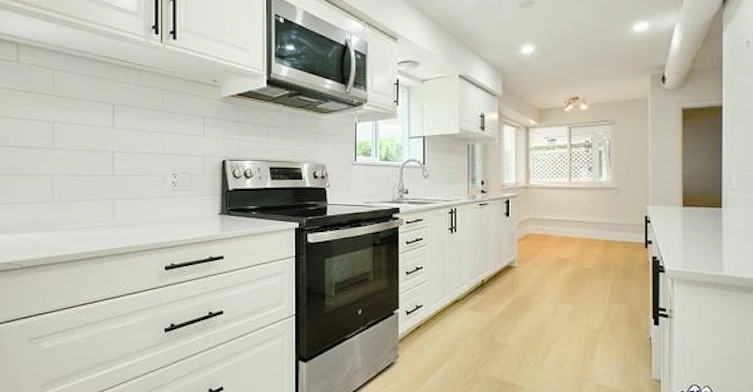 3089 Starlight Way, Coquitlam, BC, V3C 3P9 - 2