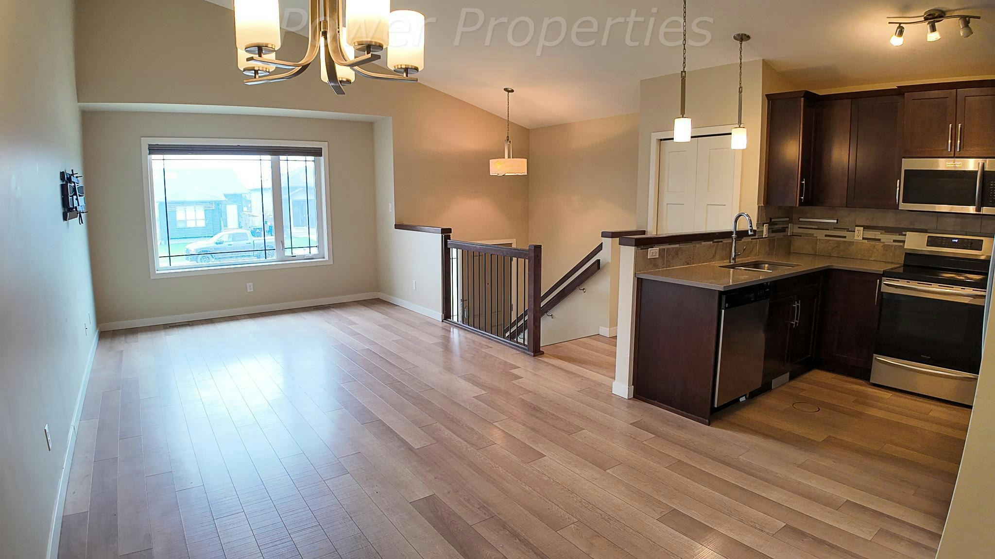 541 Blackwolf Boulevard North, Lethbridge, AB, T1H 7C8 - 4