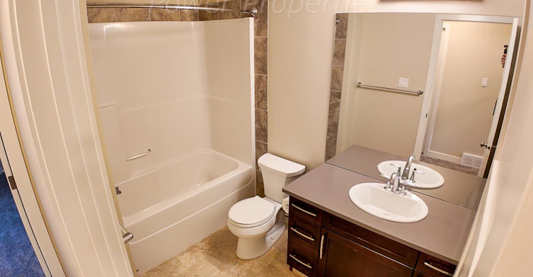 541 Blackwolf Boulevard North, Lethbridge, AB, T1H 7C8 - 23