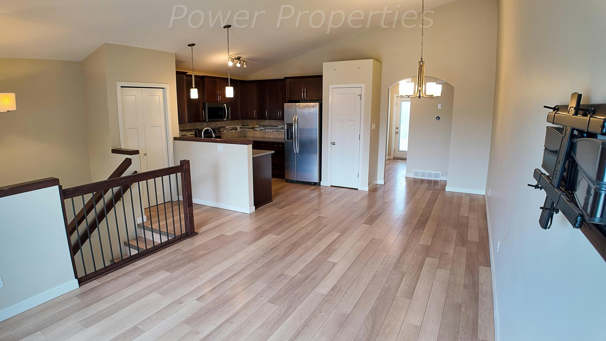 541 Blackwolf Boulevard North, Lethbridge, AB, T1H 7C8 - 5