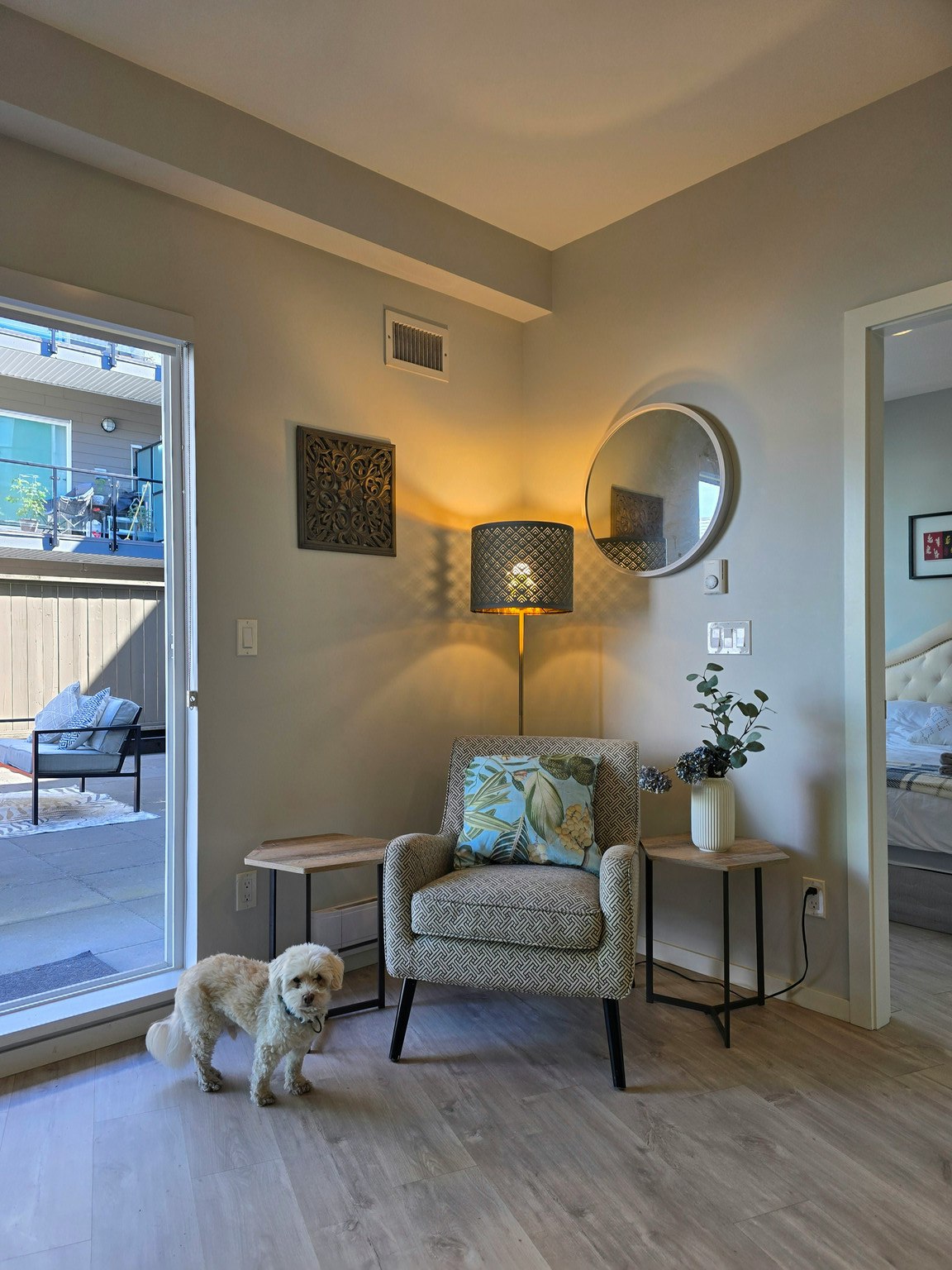 6283 Kingsway, Burnaby, BC, V5J 0H3 - 8