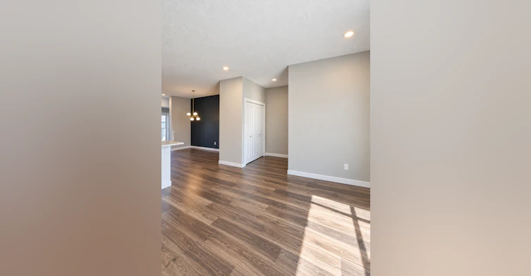736 35 Street Southwest, Edmonton, AB, T6X 2Z1 - 5