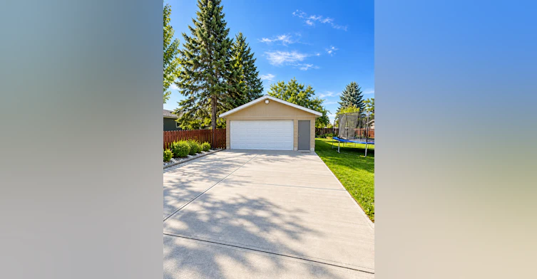 67 Henry Avenue Northwest, Edmonton, AB, T5A 2X6 - 34