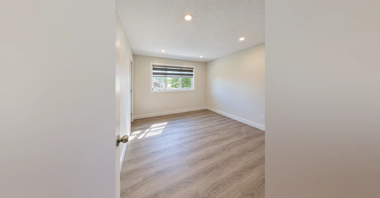 67 Henry Avenue Northwest, Edmonton, AB, T5A 2X6 - 27