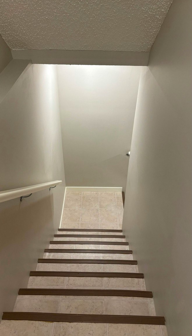 53 Herron Mews, Calgary, AB, T3P 1Y1 - 2