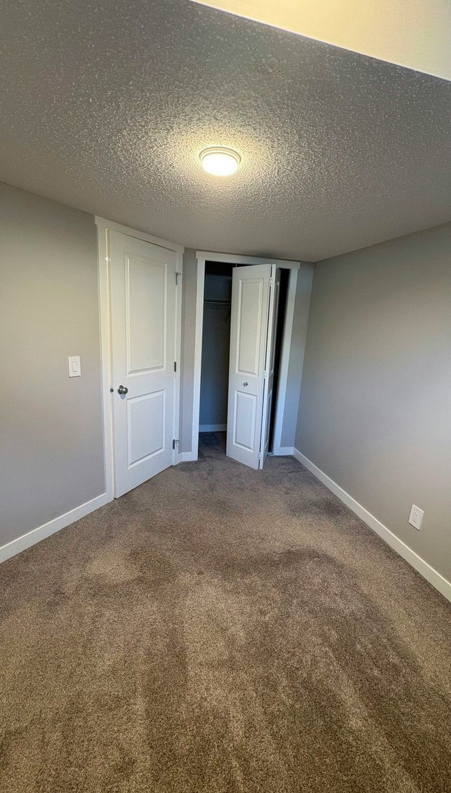 53 Herron Mews, Calgary, AB, T3P 1Y1 - 8