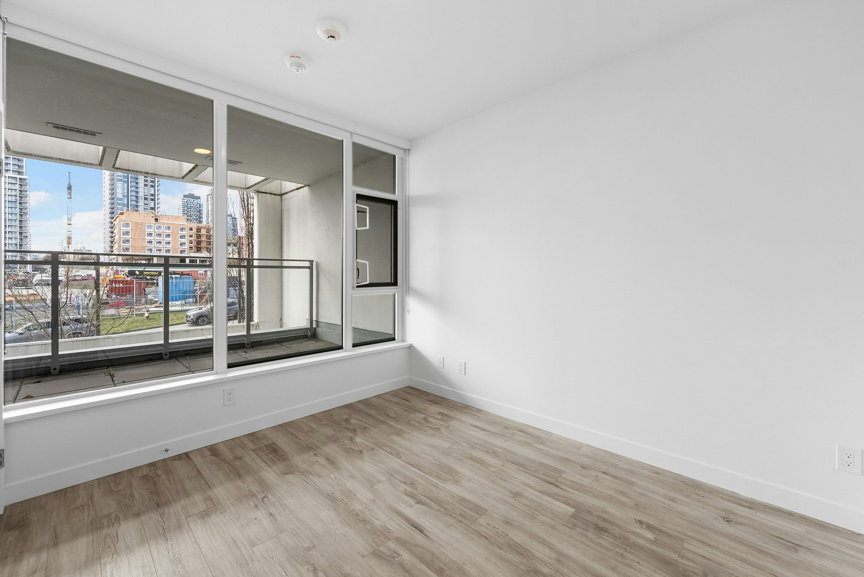 2288 Alpha Avenue, Burnaby, BC, V5C 0L9 - 29