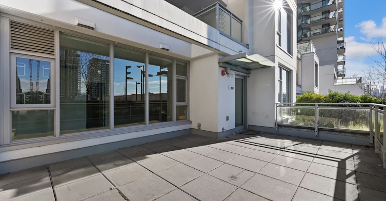 2288 Alpha Avenue, Burnaby, BC, V5C 0L9 - 46