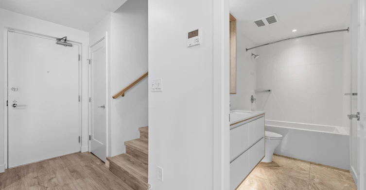 2288 Alpha Avenue, Burnaby, BC, V5C 0L9 - 32