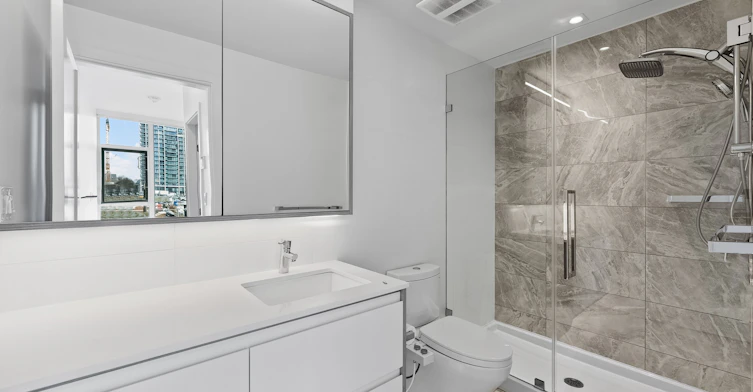 2288 Alpha Avenue, Burnaby, BC, V5C 0L9 - 33