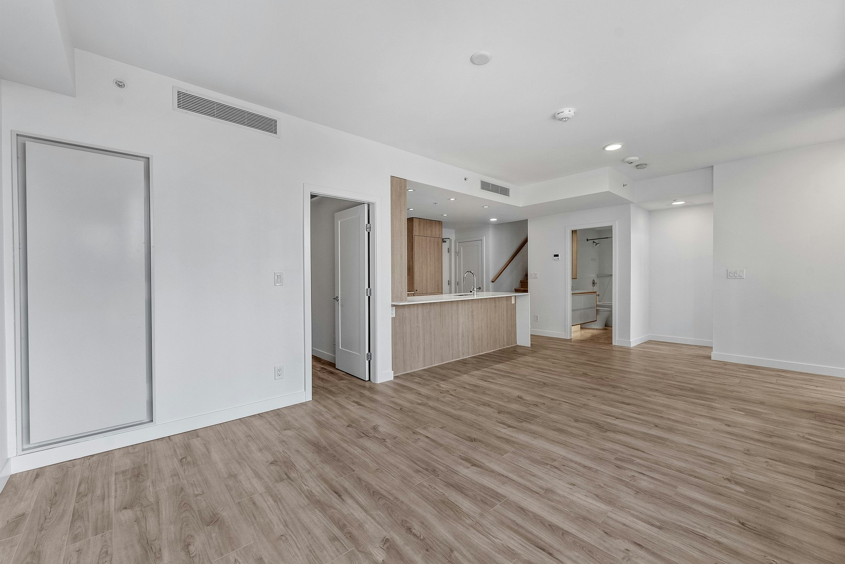 2288 Alpha Avenue, Burnaby, BC, V5C 0L9 - 11