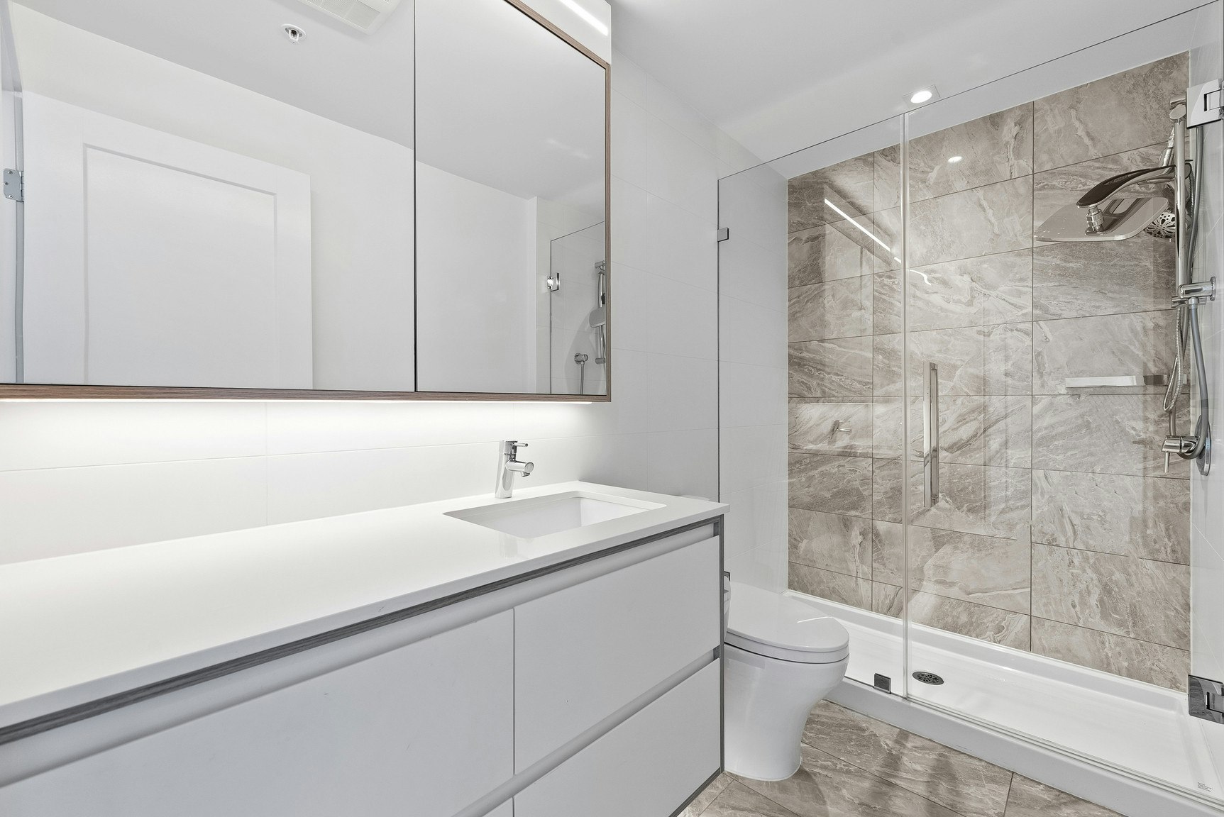 2288 Alpha Avenue, Burnaby, BC, V5C 0L9 - 36
