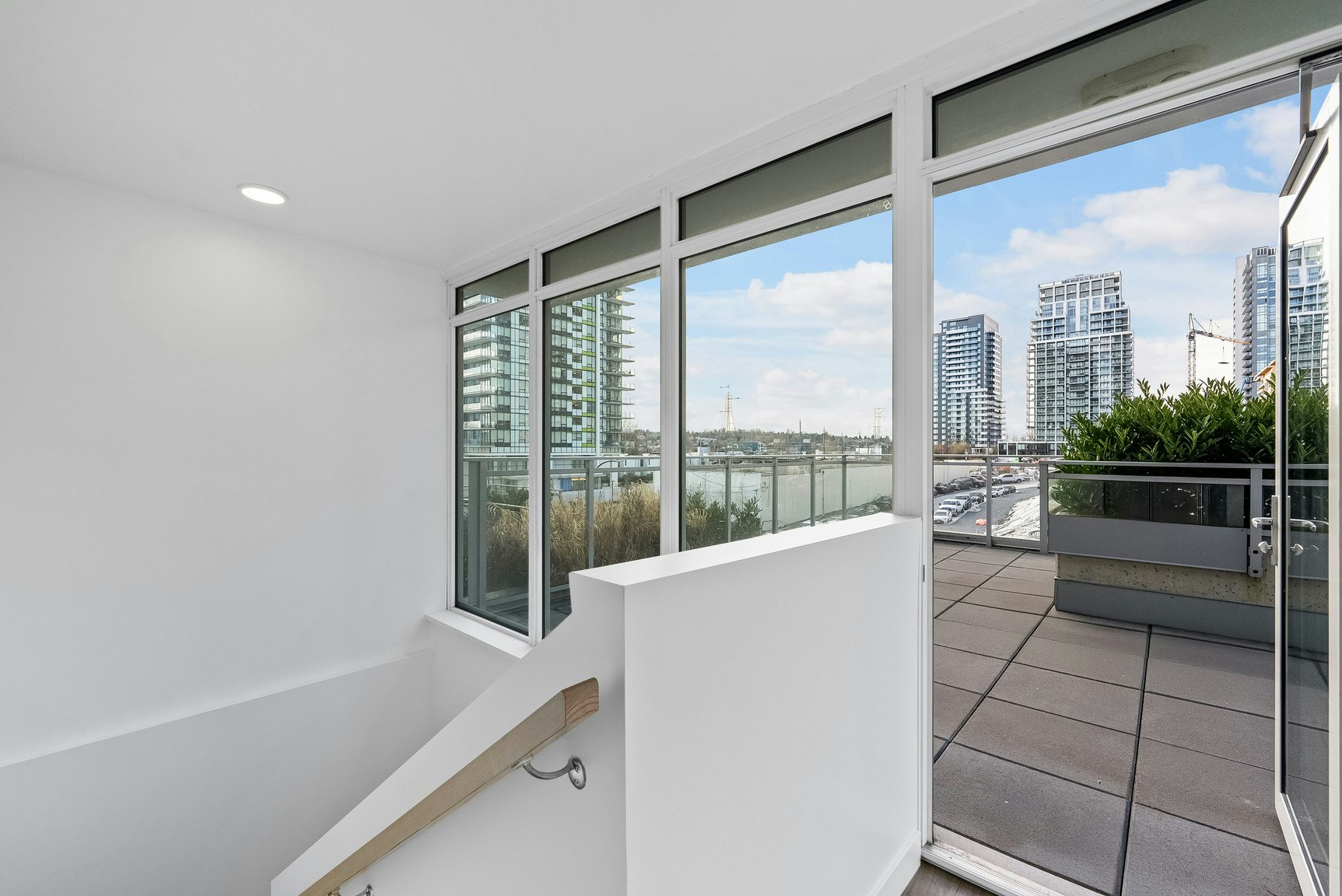 2288 Alpha Avenue, Burnaby, BC, V5C 0L9 - 39
