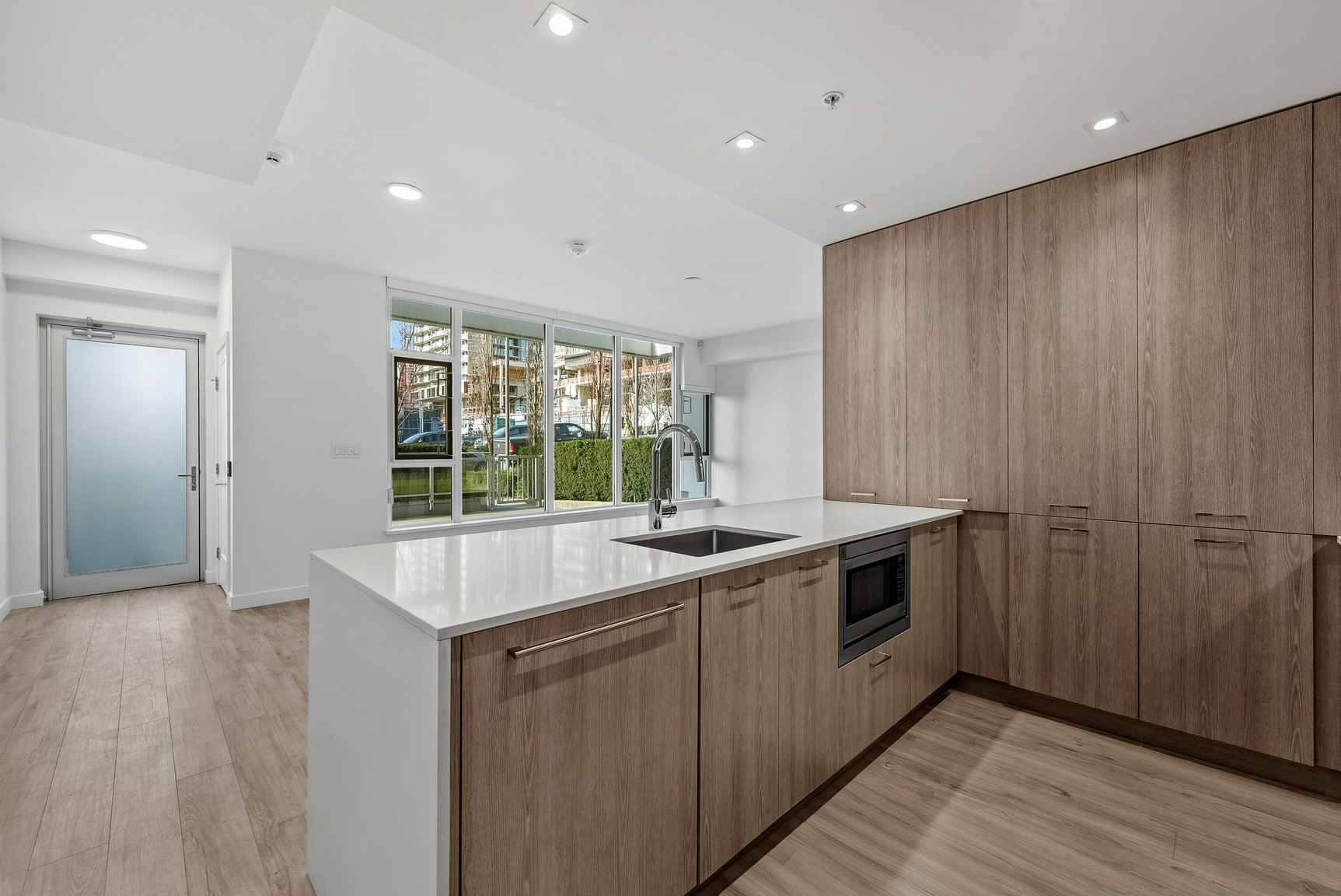 2288 Alpha Avenue, Burnaby, BC, V5C 0L9 - 4