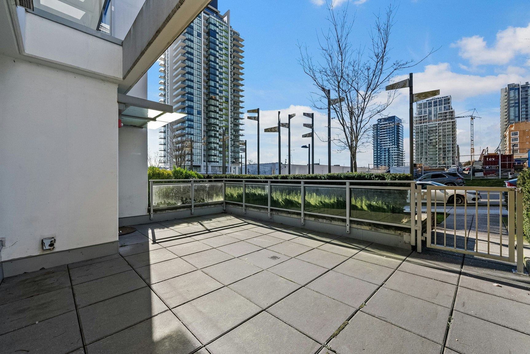 2288 Alpha Avenue, Burnaby, BC, V5C 0L9 - 45
