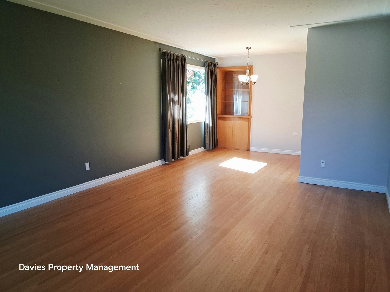 9616 146 Street Northwest, Edmonton, AB, T5N 0B8 - 4