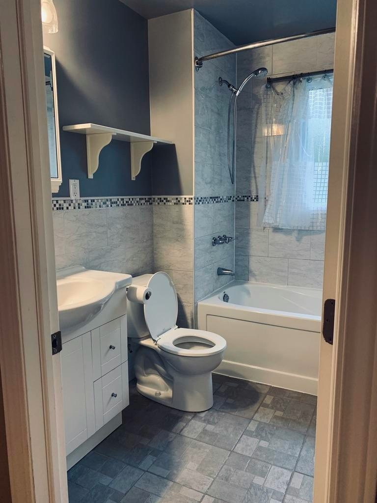 A-1554 Baseline Road, Ottawa, ON, K2C 0B3 - 17