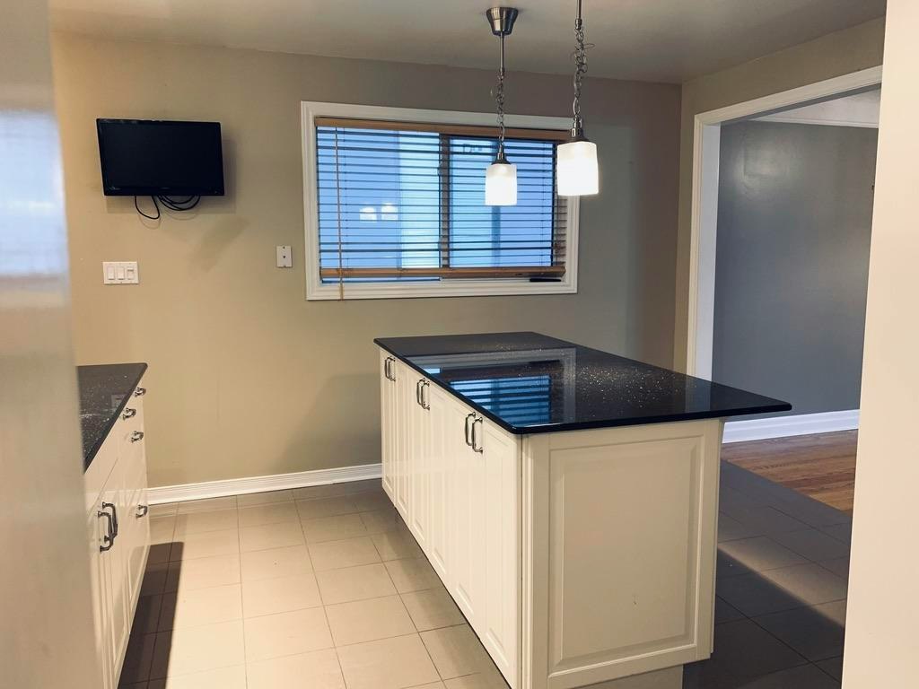 A-1554 Baseline Road, Ottawa, ON, K2C 0B3 - 4
