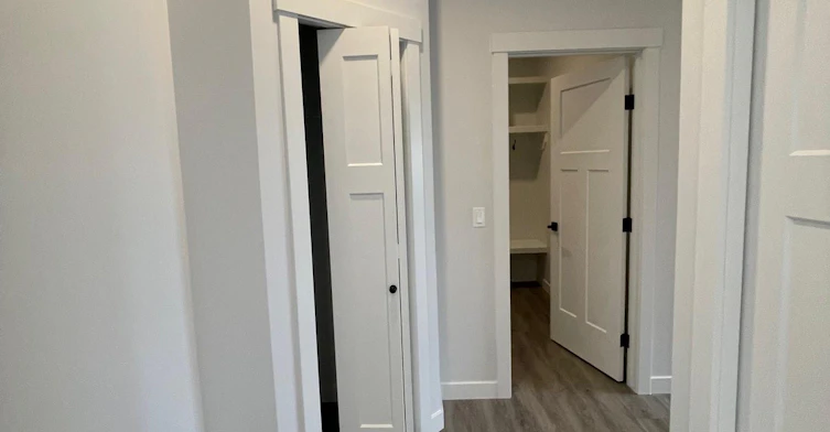 2143 190 Street Northwest, Edmonton, AB, T6M 1R4 - 2