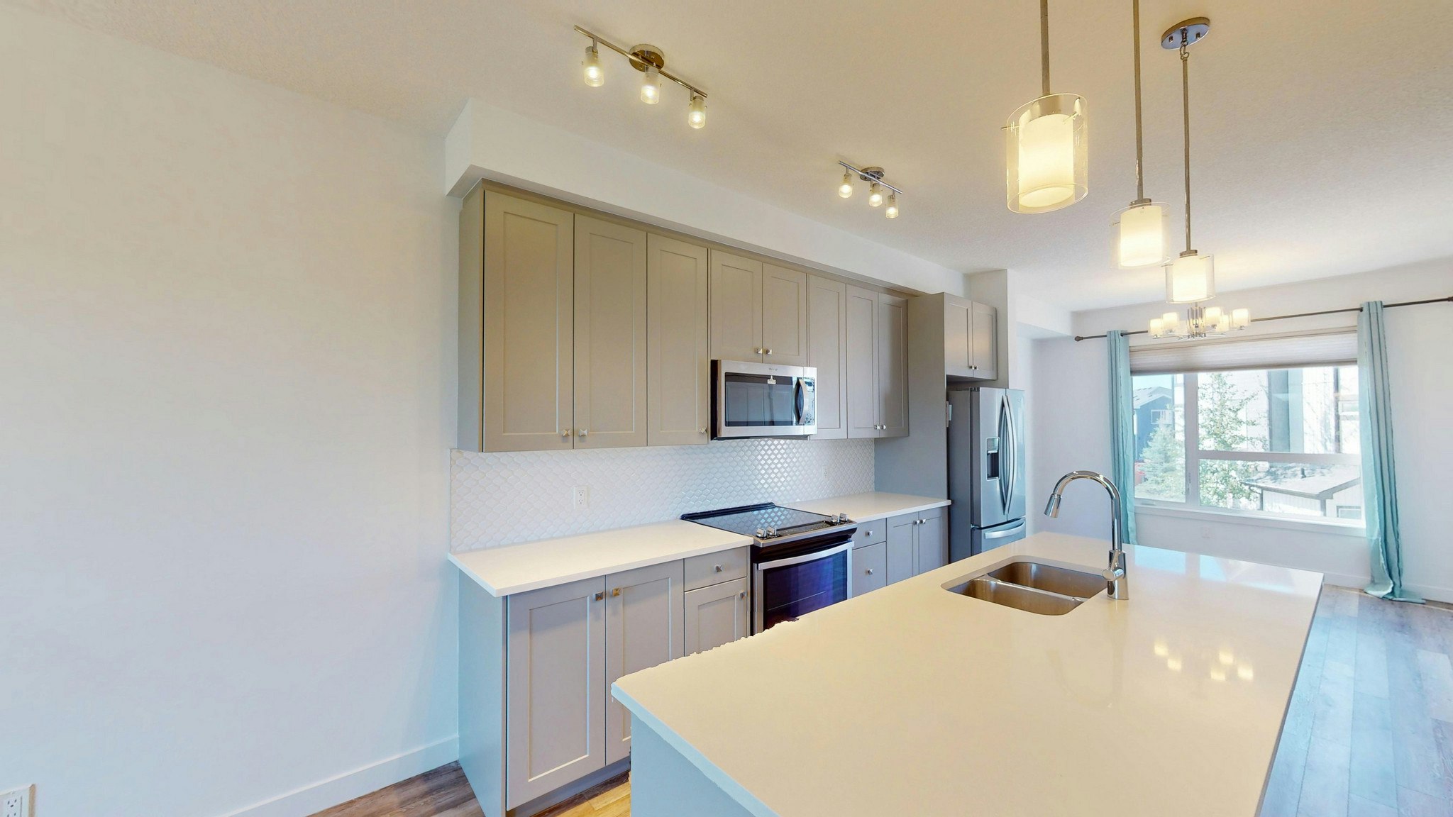 136 Evanscrest Manor NW, Calgary, AB, T3P 0B1 - 2