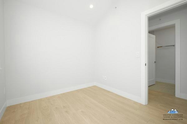2293 Galt Street, Vancouver, BC, V5N 0G2 - 11
