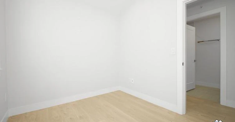 2293 Galt Street, Vancouver, BC, V5N 0G2 - 11