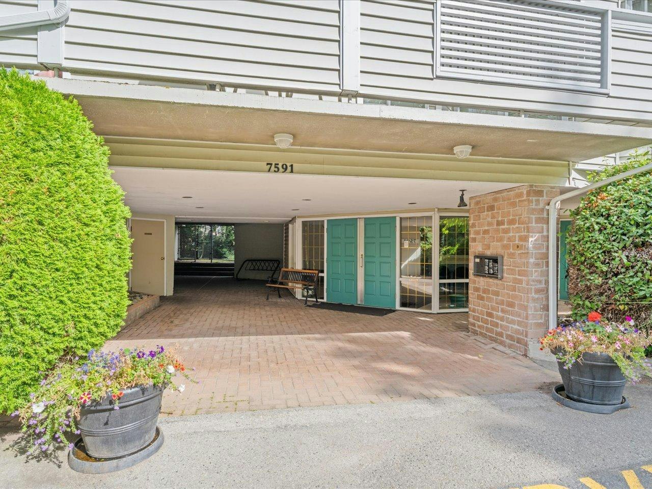7591 Moffatt Road, Richmond, BC, V6Y 3N2 - 24