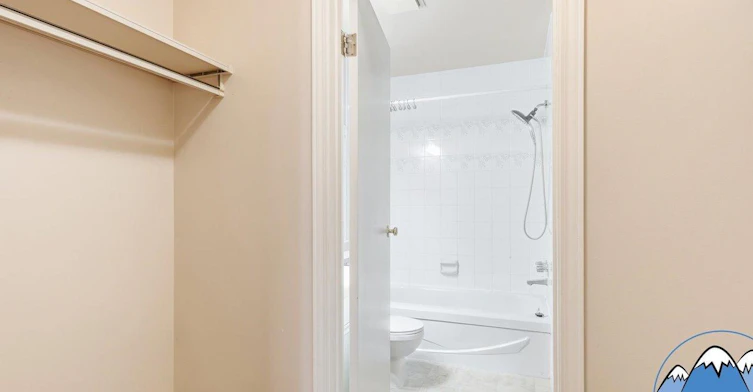 7591 Moffatt Road, Richmond, BC, V6Y 3N2 - 16