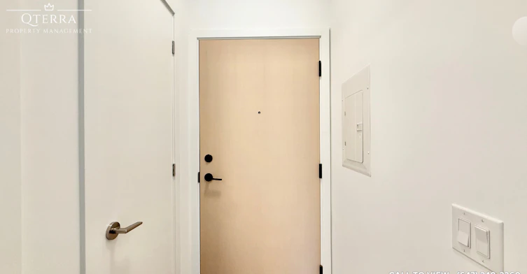 220-30 Dreamers Way, Toronto, ON, M5A 0Y7 - 12