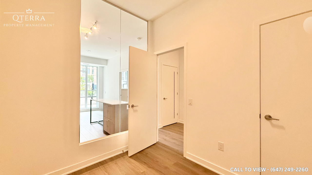 220-30 Dreamers Way, Toronto, ON, M5A 0Y7 - 8